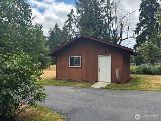 5501 89th Avenue SE, Olympia, WA 98513
