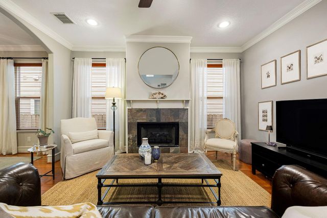 1307 Nashua Street B, Houston, TX 77008