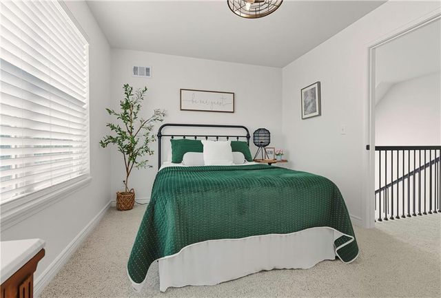 20441 W 201ST Street, Spring Hill, KS 66083