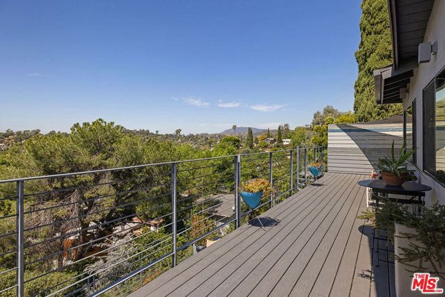 523 Marie Avenue, Los Angeles, CA 90042