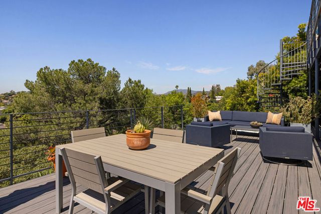 523 Marie Avenue, Los Angeles, CA 90042