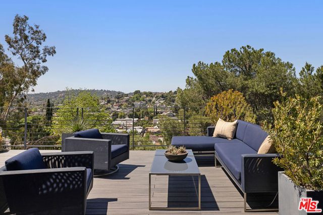 523 Marie Avenue, Los Angeles, CA 90042