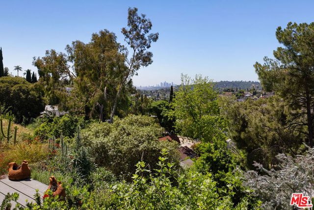 523 Marie Avenue, Los Angeles, CA 90042