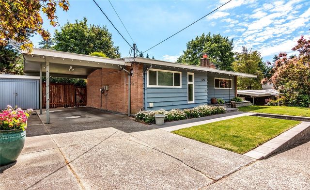 6246 39th Avenue NE, Seattle, WA 98115