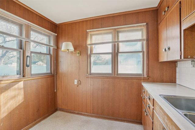 710 E Salem Avenue, Indianola, IA 50125