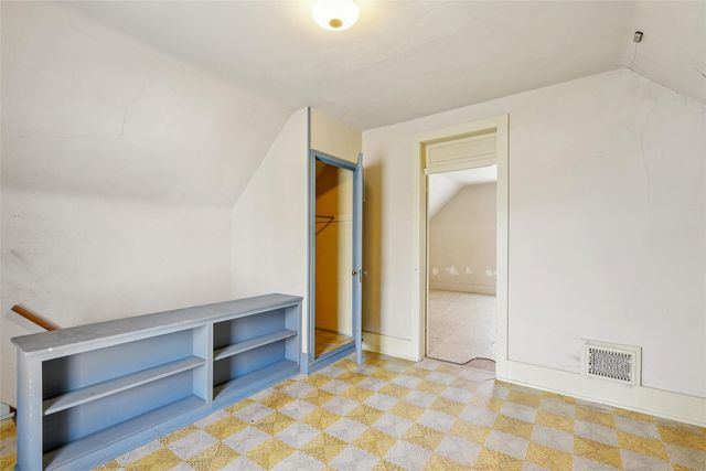 710 E Salem Avenue, Indianola, IA 50125