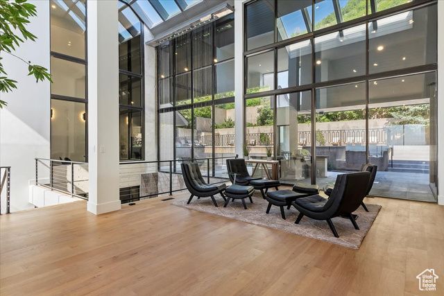 1449 S DEVONSHIRE DR, Salt Lake City, UT 84108