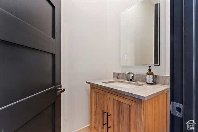 1449 S DEVONSHIRE DR, Salt Lake City, UT 84108