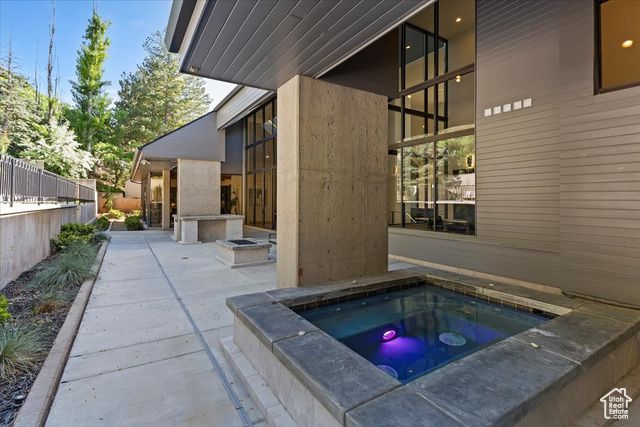 1449 S DEVONSHIRE DR, Salt Lake City, UT 84108