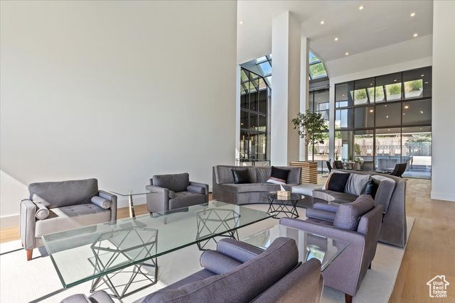 1449 S DEVONSHIRE DR, Salt Lake City, UT 84108