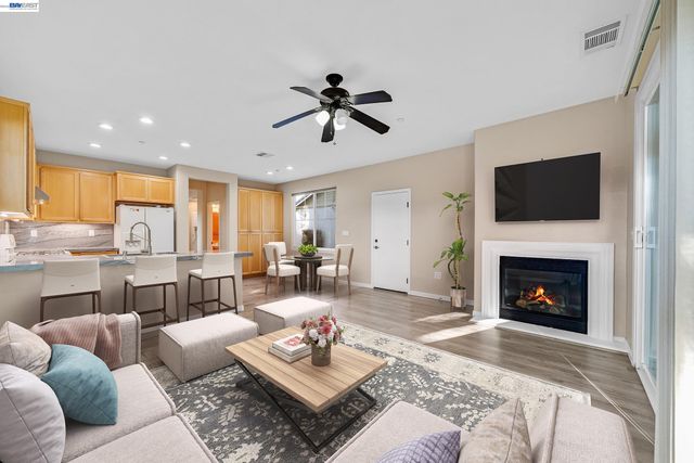 489 Silverwood St, Brentwood, CA 94513