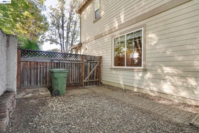 489 Silverwood St, Brentwood, CA 94513