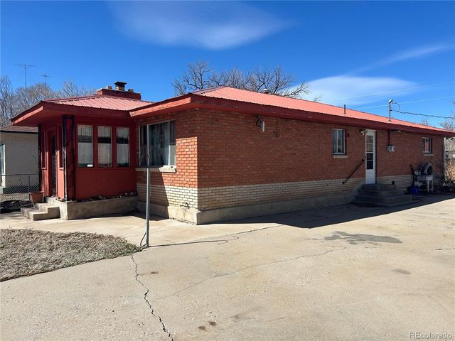 226 E 7th Street, Walsenburg, CO 81089