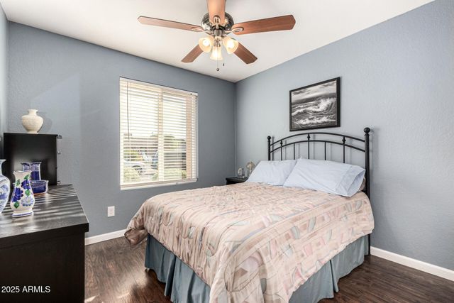 566 W MEDINA Avenue, Mesa, AZ 85210