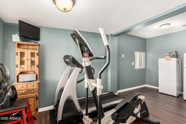 566 W MEDINA Avenue, Mesa, AZ 85210