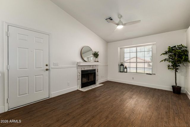 860 N MCQUEEN Road 1092, Chandler, AZ 85225