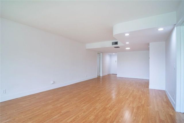 491 RACQUET CLUB RD 212, Weston, FL 33326