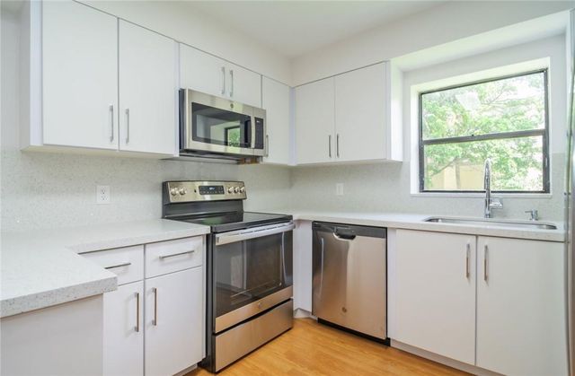 491 RACQUET CLUB RD 212, Weston, FL 33326