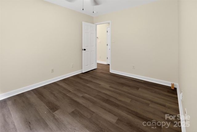 9320 Tibble Creek Way, Charlotte, NC 28227