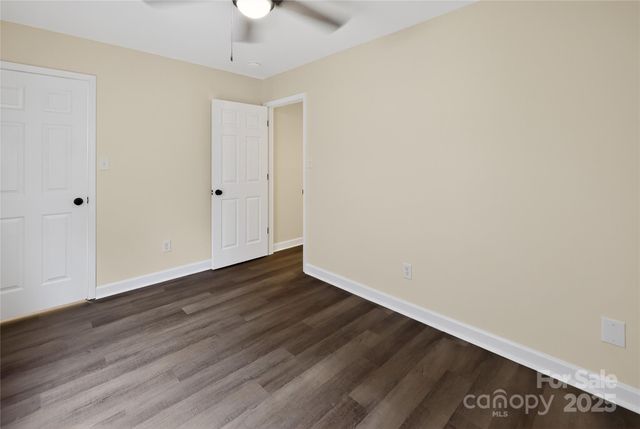 9320 Tibble Creek Way, Charlotte, NC 28227