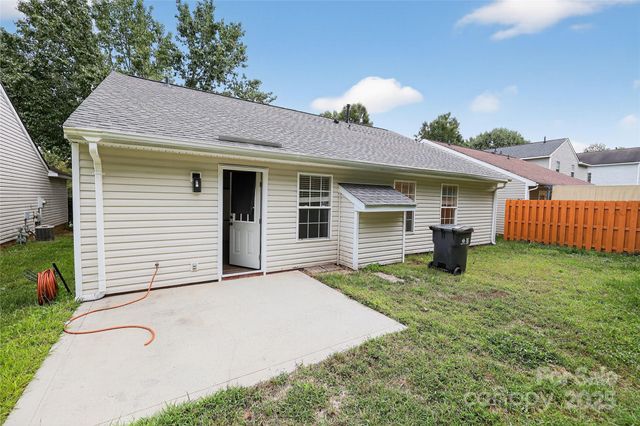 9320 Tibble Creek Way, Charlotte, NC 28227