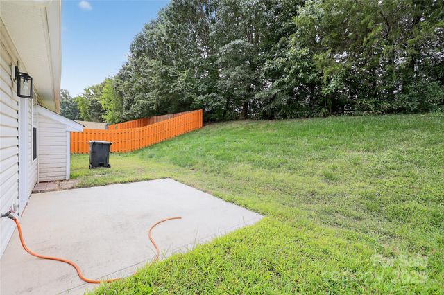 9320 Tibble Creek Way, Charlotte, NC 28227