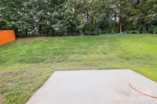 9320 Tibble Creek Way, Charlotte, NC 28227
