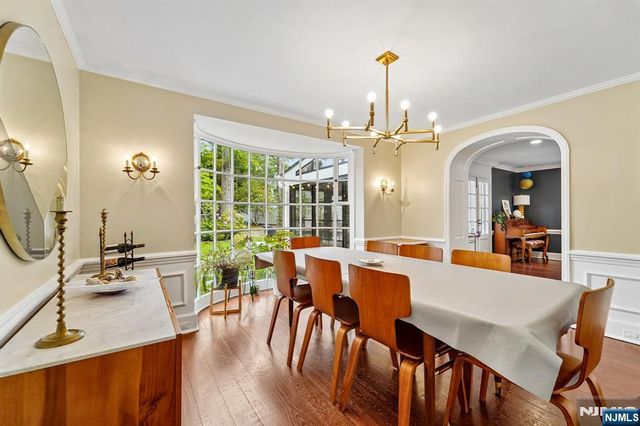 88 Depeyster Avenue, Tenafly, NJ 07670