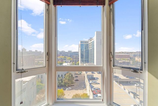 270 E Highland AVENUE #1044, Milwaukee, WI 53202