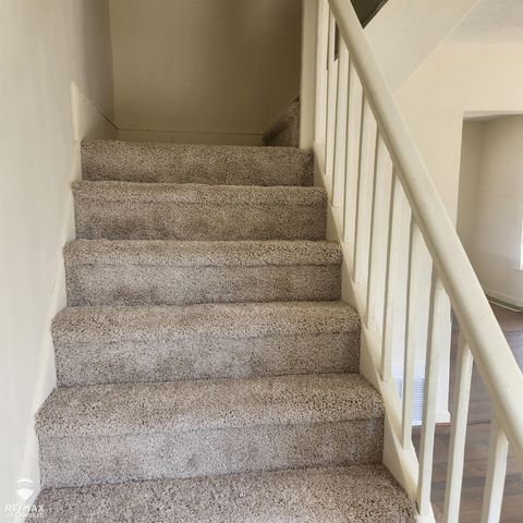 702 Glenwood Avenue, Owosso, MI 48867