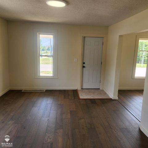 702 Glenwood Avenue, Owosso, MI 48867