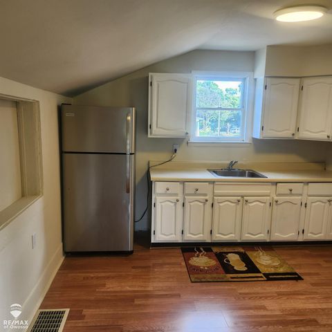 702 Glenwood Avenue, Owosso, MI 48867