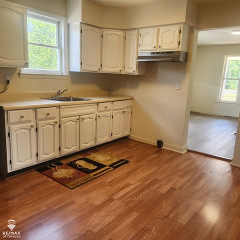 702 Glenwood Avenue, Owosso, MI 48867