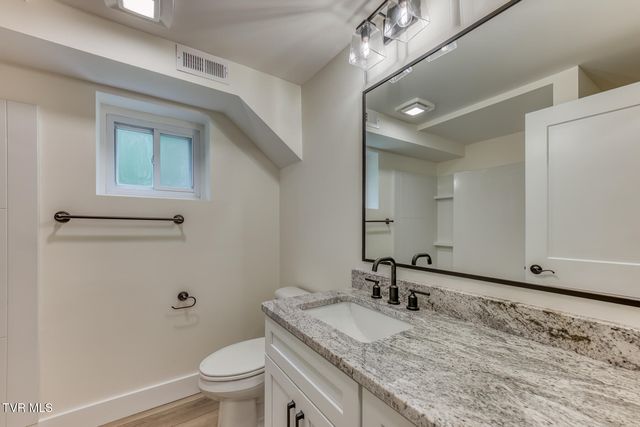 124 Hilo Drive, Johnson City, TN 37604