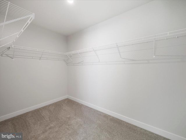 1864 SHANNON DR S, Greencastle, PA 17225