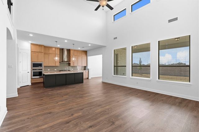 2111 Birch Street, Mansfield, TX 76063