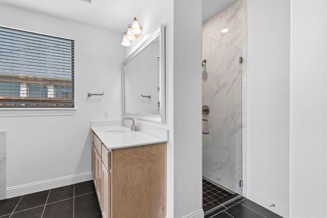 2111 Birch Street, Mansfield, TX 76063