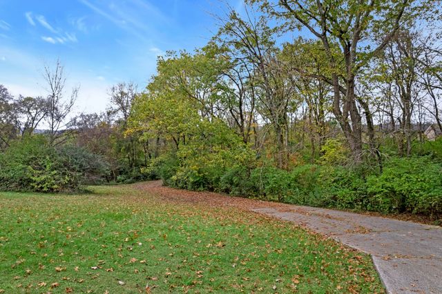 4081 Fairmeade Dr, Nashville, TN 37218