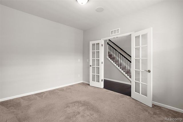 31065 Tremont Lane, Franklin, MI 48025