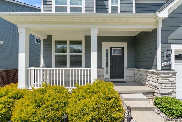31065 Tremont Lane, Franklin, MI 48025