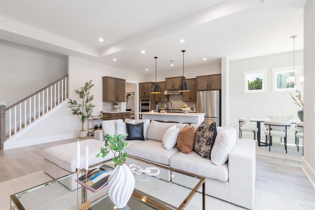 63 Condor Ct, Pawleys Island, SC 29585