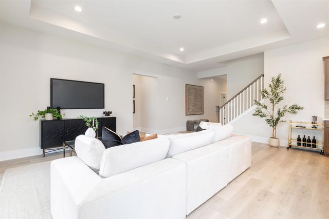 63 Condor Ct, Pawleys Island, SC 29585