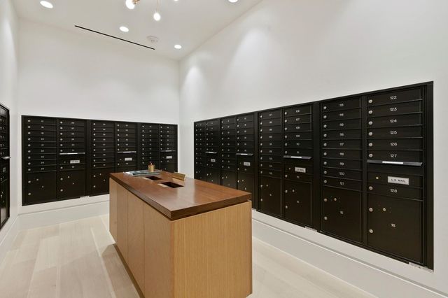 501 West Ave 1406, Austin, TX 78701