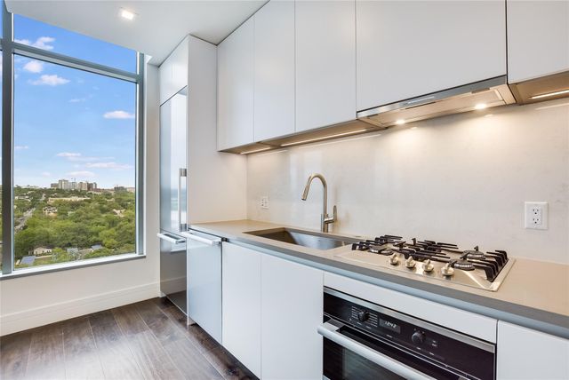 501 West Ave 1406, Austin, TX 78701