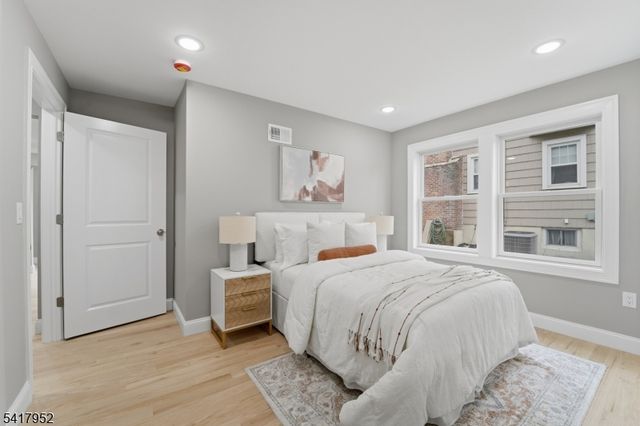 64 Morningside Rd, Verona Twp., NJ 07044