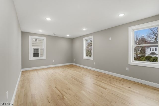 64 Morningside Rd, Verona Twp., NJ 07044