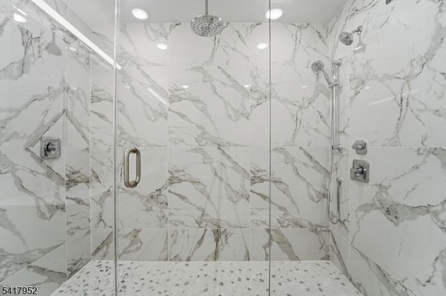 64 Morningside Rd, Verona Twp., NJ 07044