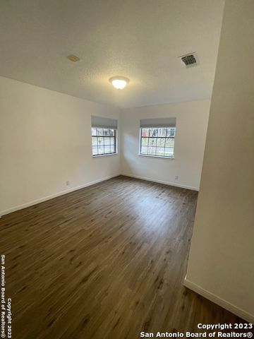 4371 Hilton Head, San Antonio, TX 78217