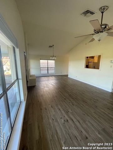 4371 Hilton Head, San Antonio, TX 78217