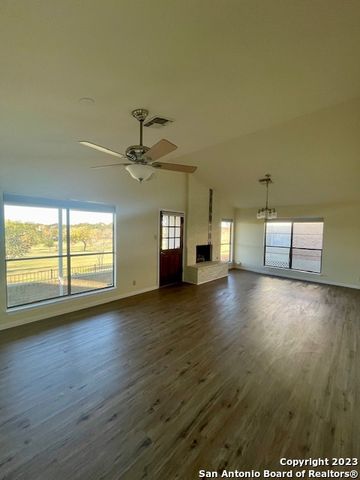 4371 Hilton Head, San Antonio, TX 78217